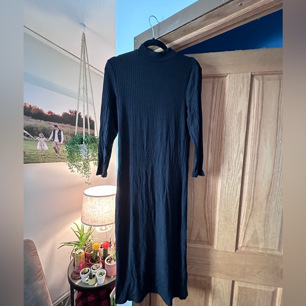Black maxi dress